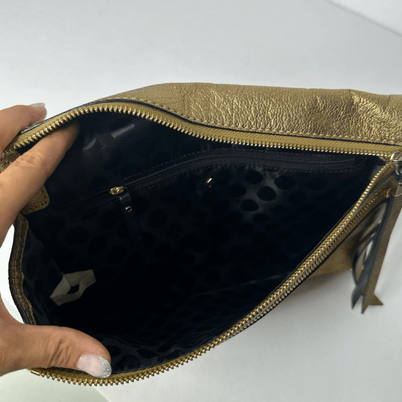 Kate Spade Social Butterfly Skyler Crossbody Clutch Antique Gold Leather zip top - Picture 6 of 6